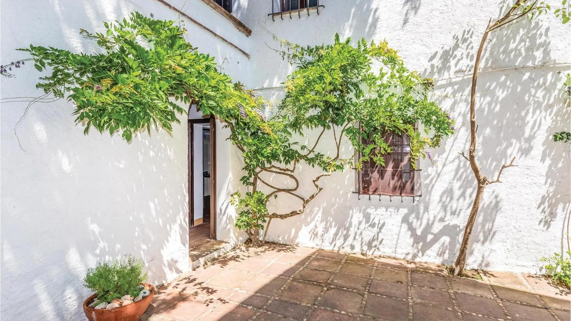 度假居 5 Bedroom Beautiful Home In 滨海托萨